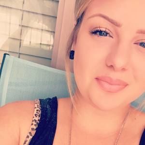 Meet your Posher, Catherine